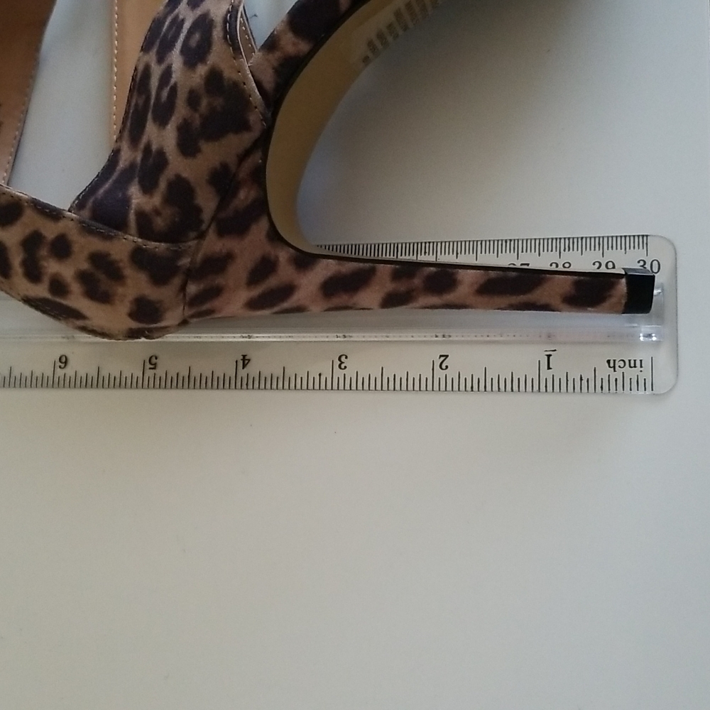 Leopard heels - Picture 5 of 5